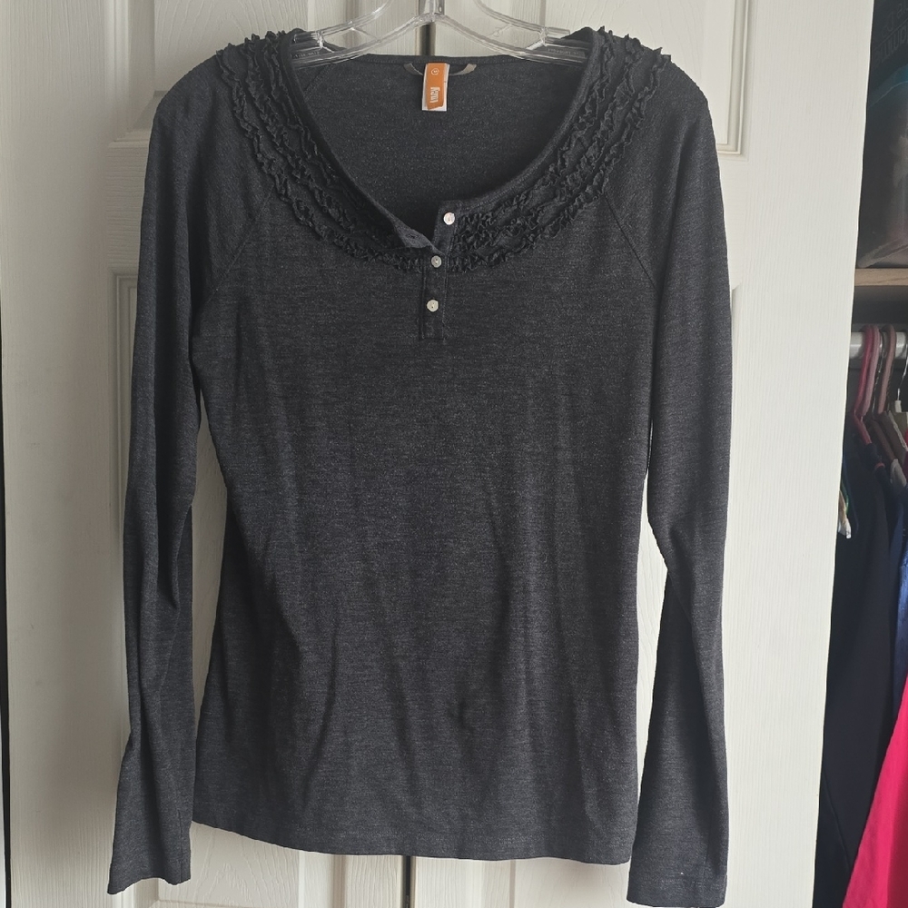 LUCY Body Gray Ruffle Trim Women's Top